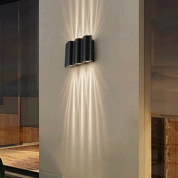 Moderne Minimalistische Aluminium Acryl Wandlamp – LED –  (2/4/6 Lichtbronnen)