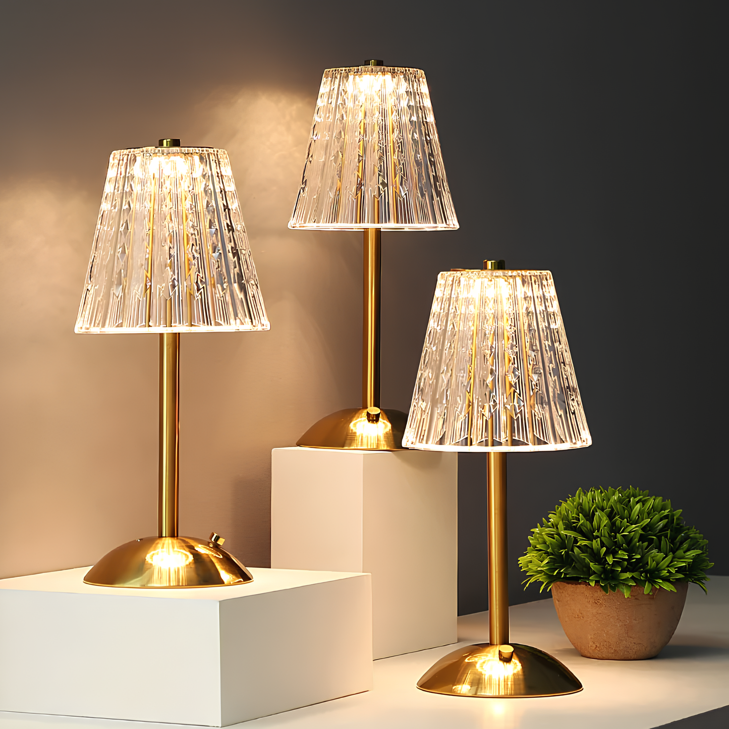 Gouden kristallen draadloze tafellamp met touch-dimming